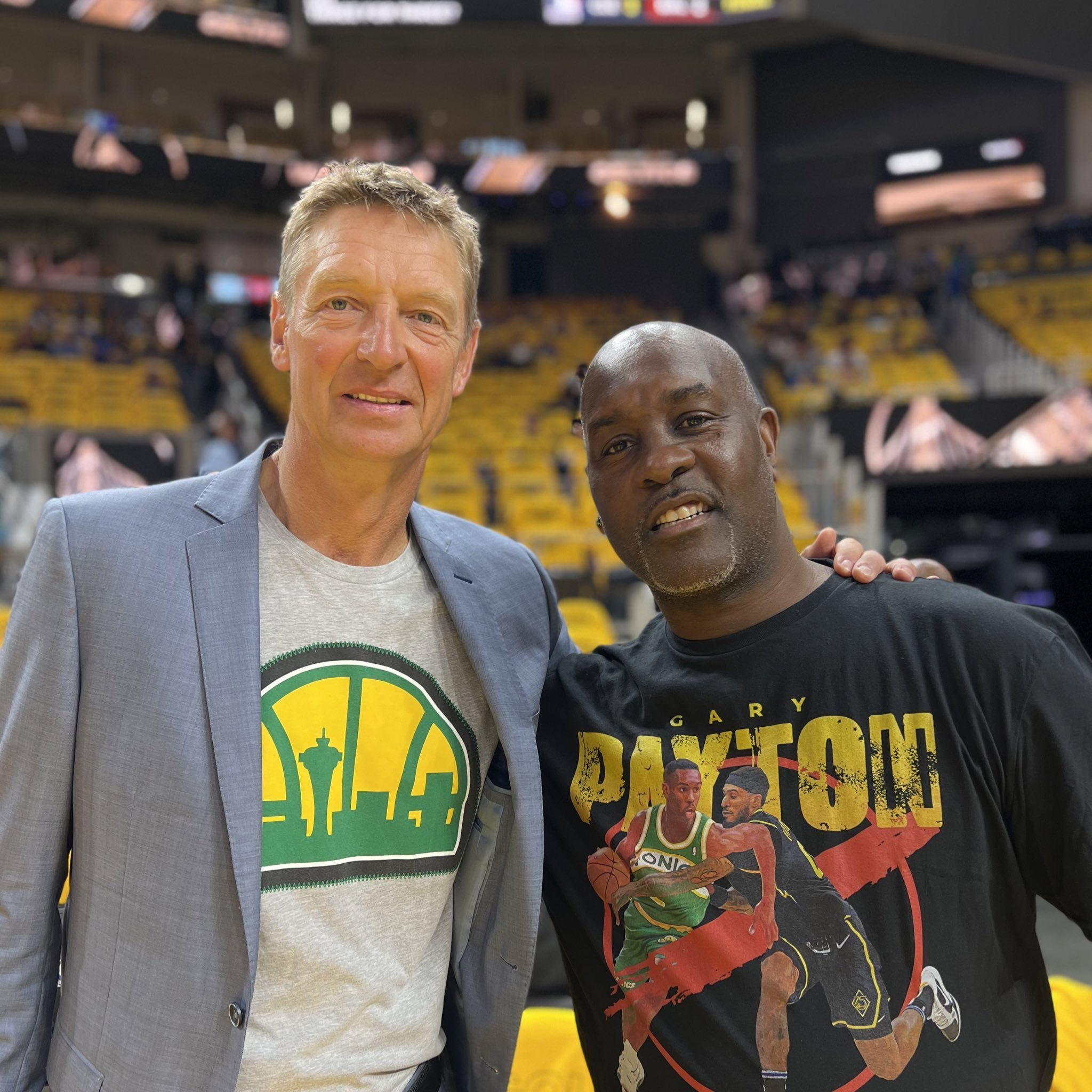 稳稳抓下关 稳稳抓下关