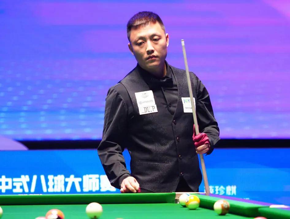 于其职业的 于其职业的