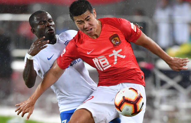 客场对抗中 客场对抗中